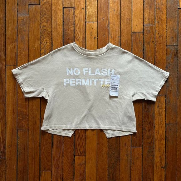 Limited Edition Musium Division Artist Exclusive Women Cream White‎ Crop Top - Picture 1 of 7